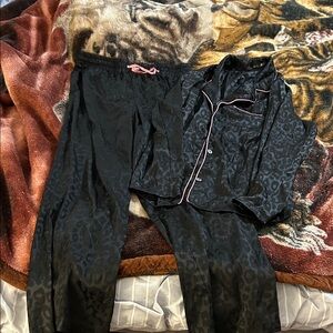 Black Leopard Print Pajama Set